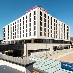 https://movenpick-stuttgart-messe-and-congress.stuttgart-hotel.com
